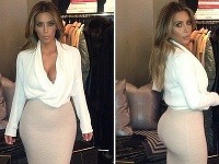 Kim Kardashian po trapase s rozrhnutými šatami urýchlene hľadala náhradu.