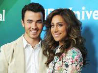 Kevin Jonas s manželkou Danielle