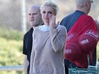 Britney Spears na synovom zápase takto ukázala svoj prsteň