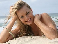 Margot Robbie ako nádherná sedemnástka na jednej z prvých profesionálnych fotografií Margot Robbie ako nádherná sedemnástka na jednej z prvých profesionálnych fotografií