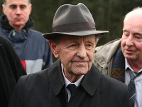 Miloš Jakeš má na Nežnú revolúciu vlastný názor Miloš Jakeš má na Nežnú revolúciu vlastný názor