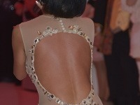 Sisa Sklovská odhalila aj svoj chrbát. 