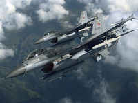 Stíhačky F-16