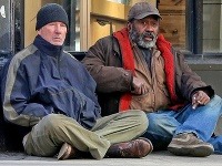 Richard Gere ako bezdomovec v chladných uliciach Veľkého jablka.