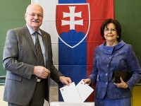 Ivan Gašparovič s manželkou Silviou Ivan Gašparovič s manželkou Silviou