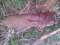 Na nález munície za obcou Kopčany, v oblasti zvanej Unín v okrese Skalica, upozornil v pondelok 14. apríla 38-ročný muž. 