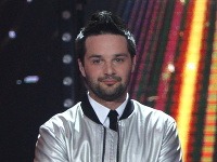 Peter Bažík v nedeľu vyhral X Factor, kde sa narýchlo menili pravidlá o hlasovaní. 