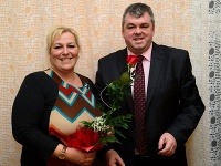 Obecná poslankyňa a učiteľka Derďáková so starostom Komjatíc