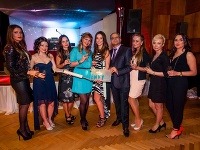 Tím kliniky ENVY pri slávnostnom krste.