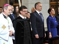 Andreja Kisku čakala aj bohoslužba v Katedrále Sv. Martina. Po nej si to prezidentov sprievod namieril na Hodžovo námestie do Grasalkovičovho paláca.