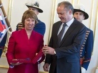Kiska udelil vyznamenanie Catherine Ashtonovej