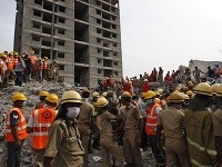Zrútenie budovy v indickom Čennaj