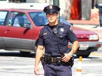 Chris Kohrs je údajne najsexi policajtom sveta.