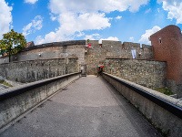 Pohľad na bratislavské hradby počas podujatia Stredovek na hradbách