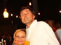 Ady Hajdu s hereckou kolegyňou Oľgou Belešovou na párty.