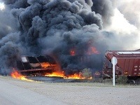 V Kanade sa vykoľajil vlak s horľavinami.