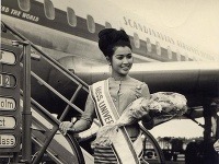 Apasra Hongsakula ako Miss Universe 1965