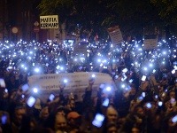 Demonštrácia proti zdaneniu internetu v Maďarsku. Demonštrácia proti zdaneniu internetu v Maďarsku.