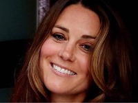 Karolína Ludvíková a Kate Middleton majú rovnaké šrty tváre. 