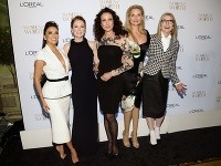 Eva Longoria, Julianne Moore, Andie MacDowell, Aimee Mullins a Diane Keaton sa stretli na deviatom ročníku ocenení Women of Worth Awards.