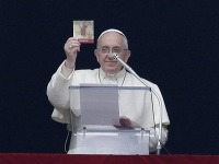 Pápež František požehnával Jezuliatka