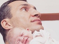 Wladimir Klitschko ako hrdý otec. 