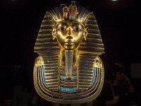 Tutanchamónová zlatá maska