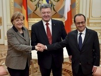 Angela Merkelová a Francois Hollande rokovali s Petrom Porošenko Angela Merkelová a Francois Hollande rokovali s Petrom Porošenko
