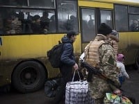 Evakuácia obliehaného mesta Debaľceve