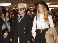 Johnny Depp a Amber Heard Johnny Depp a Amber Heard