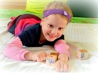 Viktorka sa aj napriek problémom dokáže pekne usmievať
dokáže pekne usmievať Viktorka sa aj napriek problémom dokáže pekne usmievať
dokáže pekne usmievať