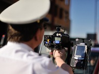 Policajný radar počas dopravno-preventívnej akcie Rýchlostný maratón, ktorá sa koná v 22 európskych štátoch združených v Medzinárodnej stavovskej organizácii TISPOL.