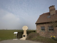 Pred 100 rokmi vyvolal bojový plyn chlór v Ypres zdesenie a smrť