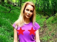 Eva Cifrová zverejnila na Facebooku fotku z prechádzky v lese. Eva Cifrová zverejnila na Facebooku fotku z prechádzky v lese.