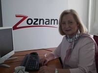 Elena Kohútiková na online rozhovore pre Topky. Elena Kohútiková na online rozhovore pre Topky.