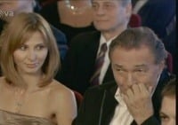 Karel Gott je známy svojou profesionalitou, jeho žena Ivana mu v tomto smere robí hanbu. Karel Gott je známy svojou profesionalitou, jeho žena Ivana mu v tomto smere robí hanbu.