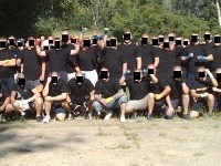 Aj títo páni sa chystajú do Bratislavy. Aj títo páni sa chystajú do Bratislavy.