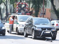 Jožo Ráž mal nehodu na Prievozskej ulici v Bratislave. 