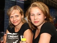 Herečka Zuzana Skopálová a dcéra Rebecca sa na seba mimoriadne podobajú. 