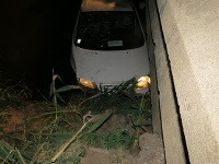 Na mol opitý Milan skončil v potoku Na mol opitý Milan skončil v potoku