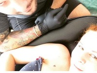Kristína Farkašová sa novým tetovaním pochválila aj svojim fanúšikom na sociálnej sieti Instagram.