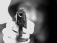 Netrpezlivosť za volantom naberá nové rozmery: Streľba pre zdĺhavé parkovanie