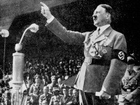 Len pár dní po doručení spáchal Hitler samovraždu Len pár dní po doručení spáchal Hitler samovraždu