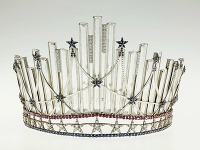 Nová korunka pre Miss USA z dielne českej šperkárskej firmy. 