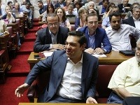 Grécky parlament na čele s premiérom Tsiprasom