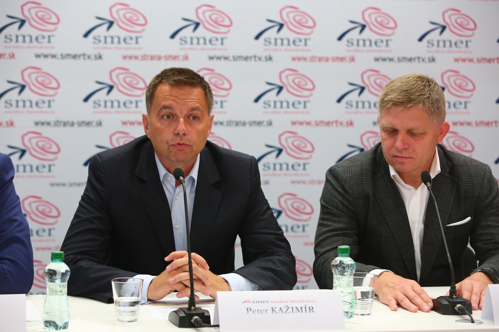 Peter Kažimír, Robert Fico a Robert Kaliňák na utorňajšej tlačovke