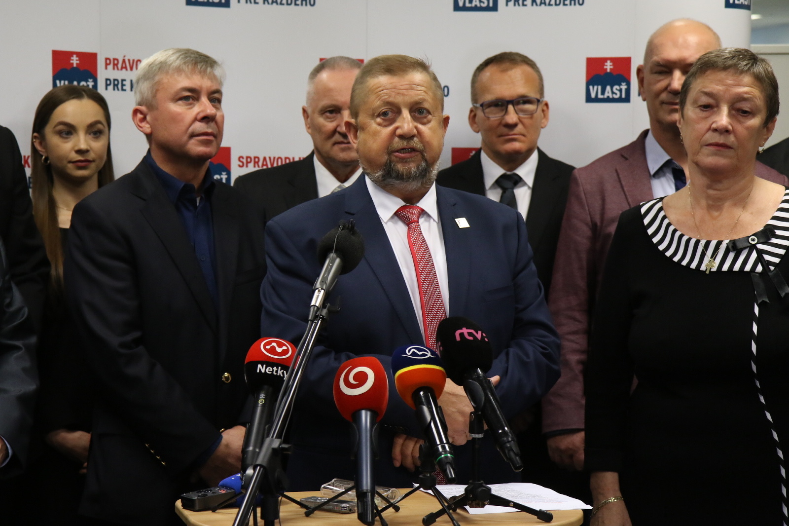 Strana Vlasť a líder Štefan Harabin