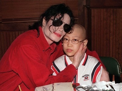 Michael Jackson mal k deťom stále až príliš blízko