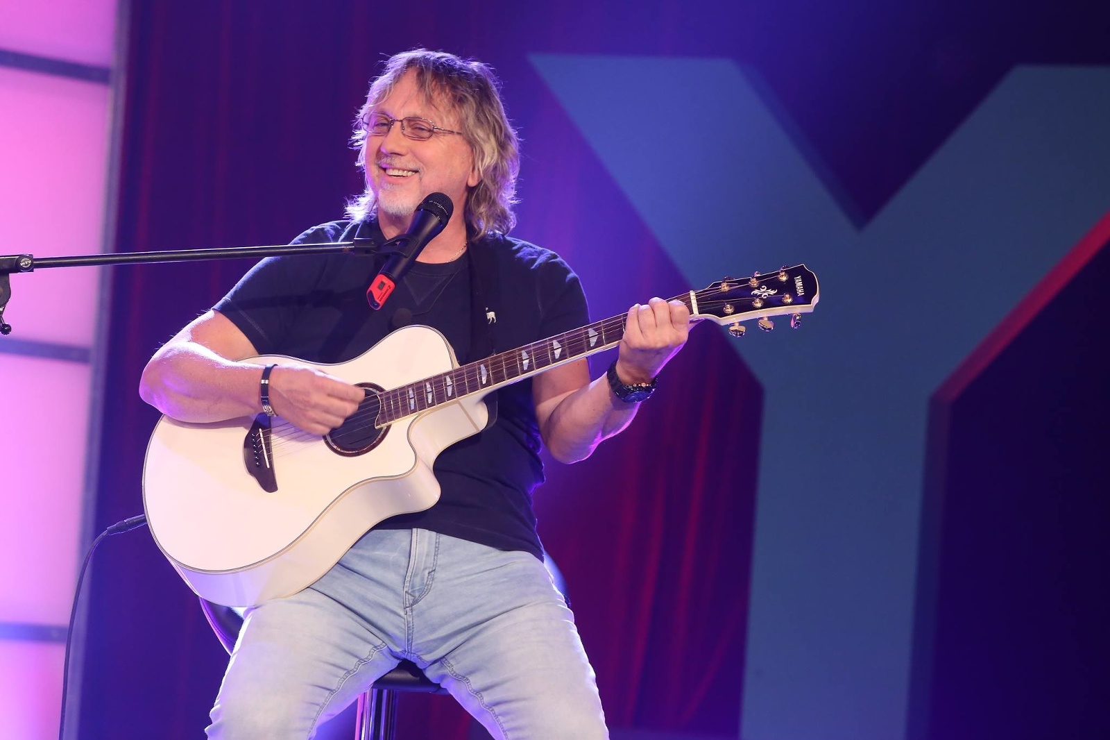 Dalibor Janda sklamaný zo