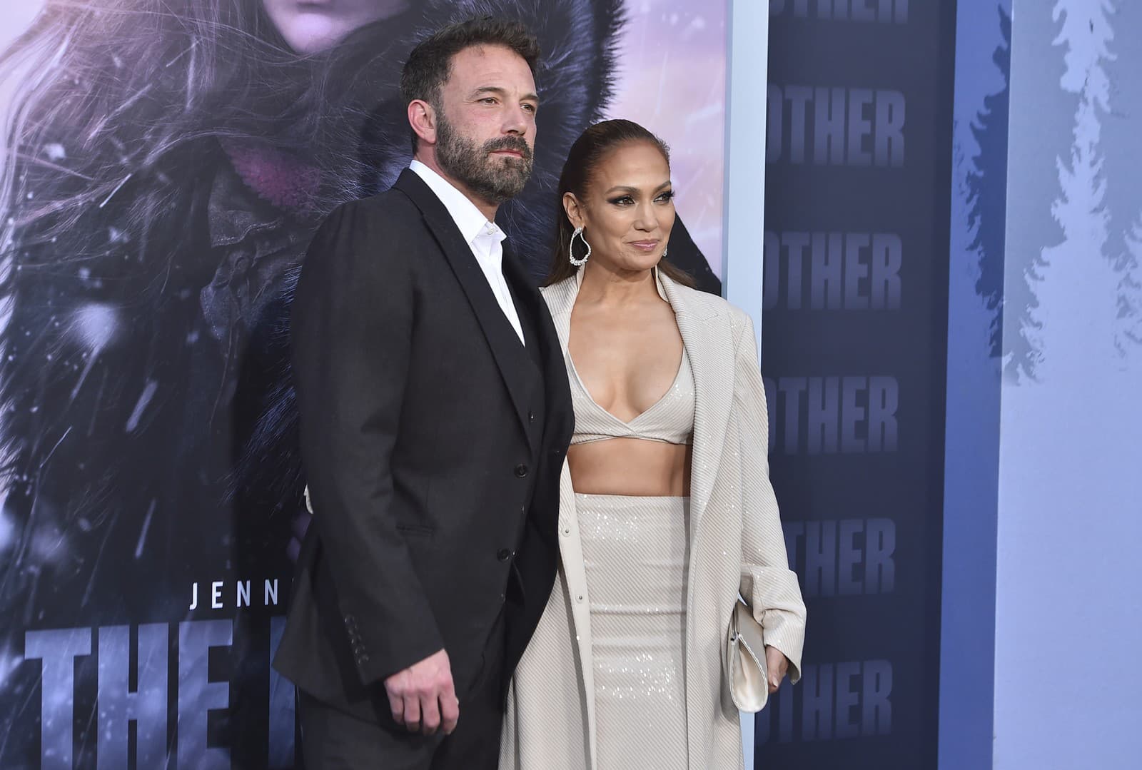 Ben Affleck a Jennifer Lopez na premiére filmu The Mother